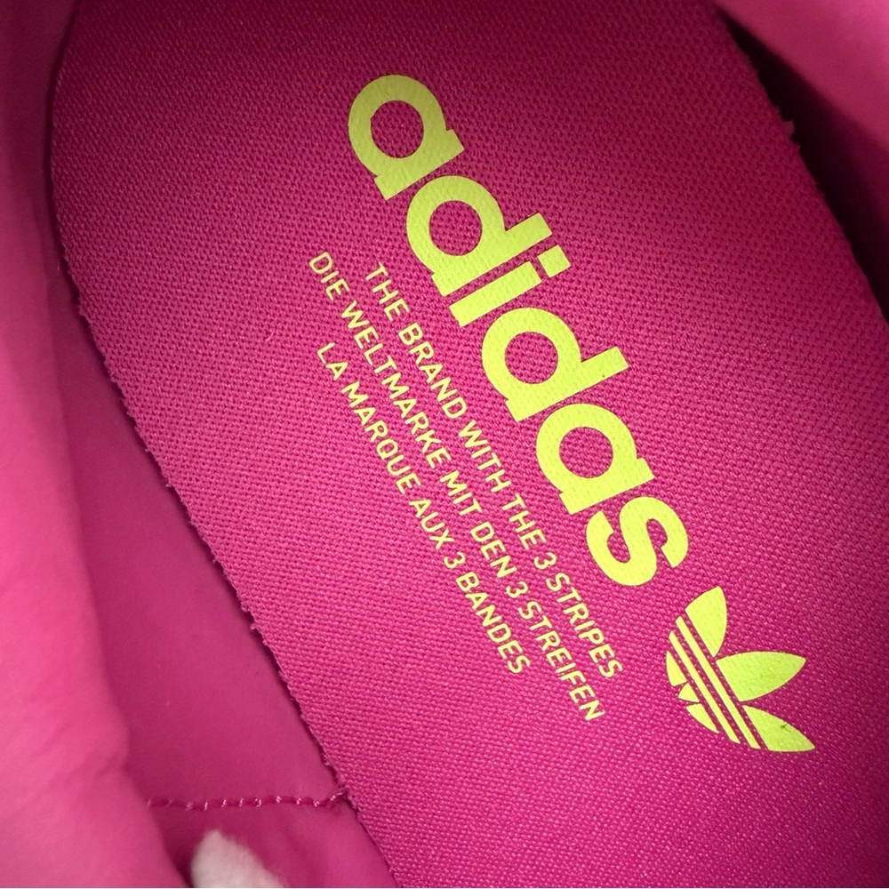 ADIDAS Gazelle Bold Shoes Semi Lucid Fuchsia Solar Slime Gold Metallic 8.5 NWT - Picture 6 of 13